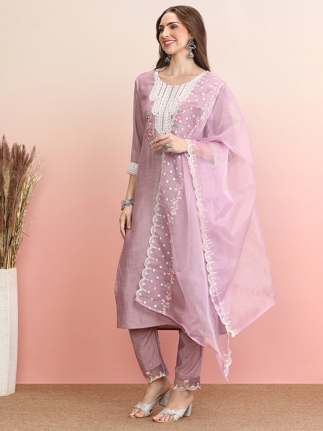 holi outfit for women, holi outfit ideas, holi outfit for men, holi outfit for girls, holi outfit for baby girl, holi outfit for baby boy, holi outfit pinterest, holi outfit ideas men, holi outfits for kids, Eid Outfits, Eid Collection, New Kurta Sets, Salwar Suits for Eid, women's day outfit ideas, women's day outfits, Co-Ords, V-Neck dresses, Round Neck suits, Cotton Kurta Sets, Heavy Outfits For Eid, Pakistani Outfits, Pakistani Kurta Sets, Pakistani Dresses for women