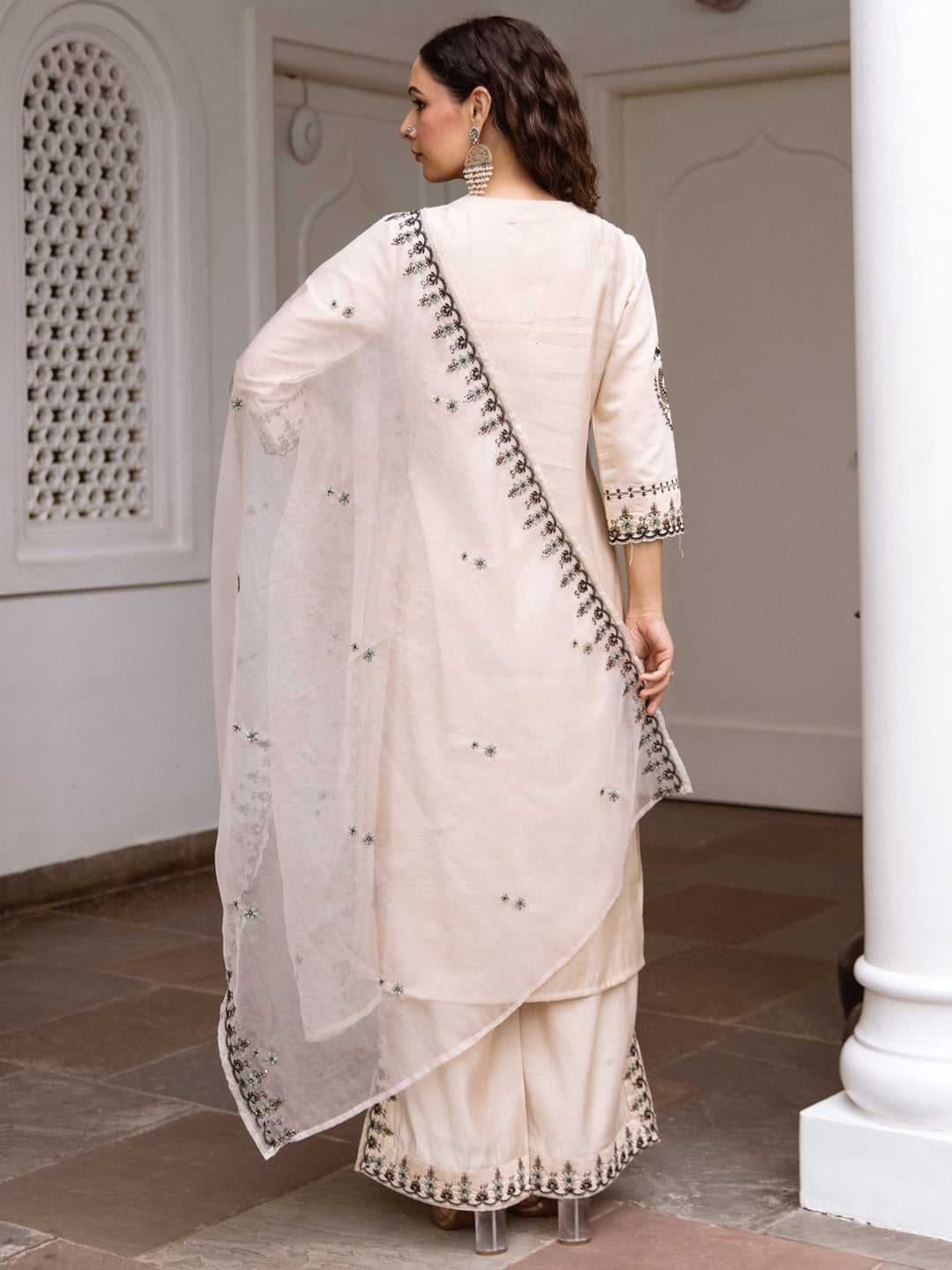 Indo Era Off White Embroidered Straight Kurta Trousers With Dupatta Set