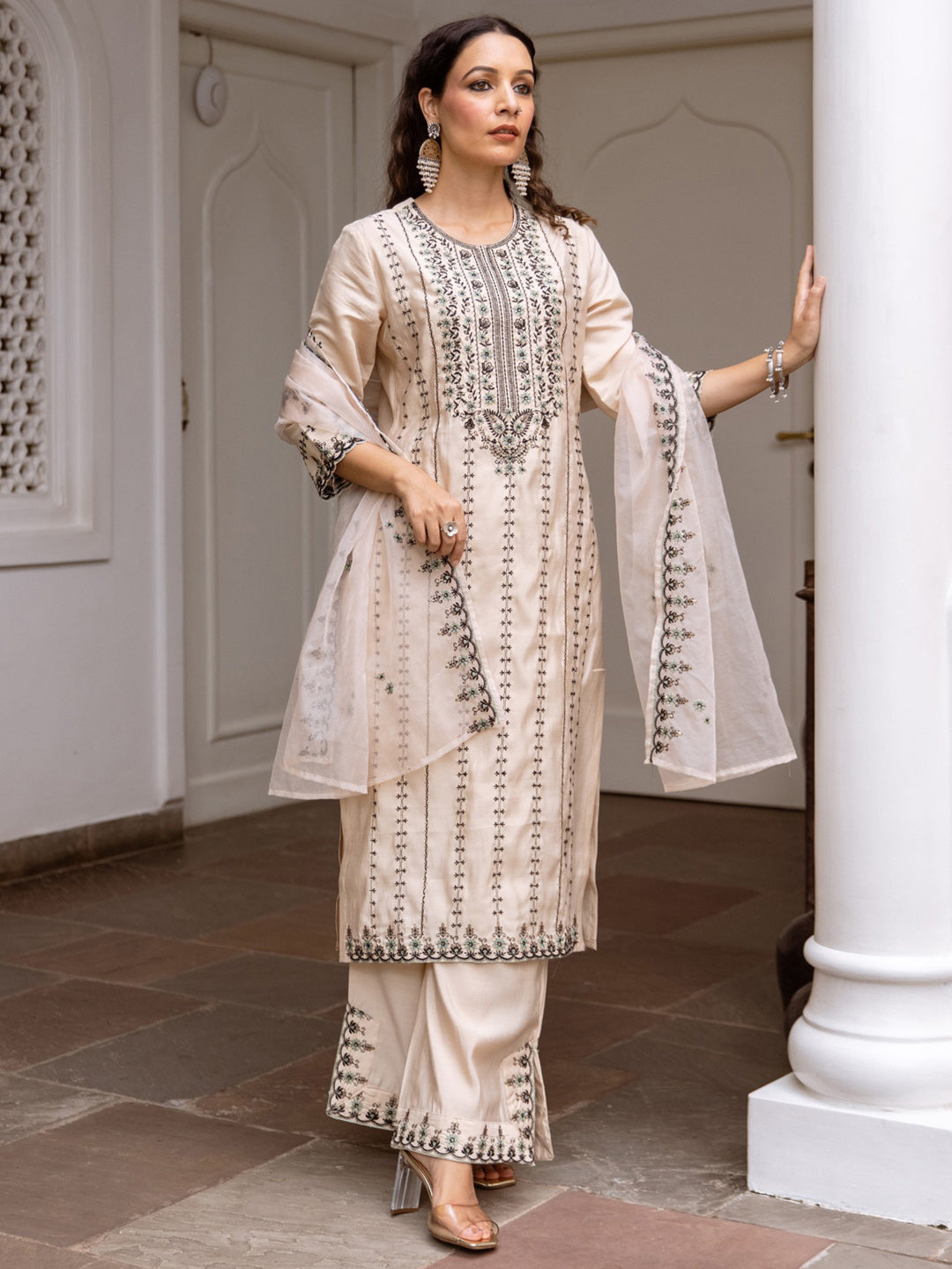 Indo Era Off White Embroidered Straight Kurta Trousers With Dupatta Set