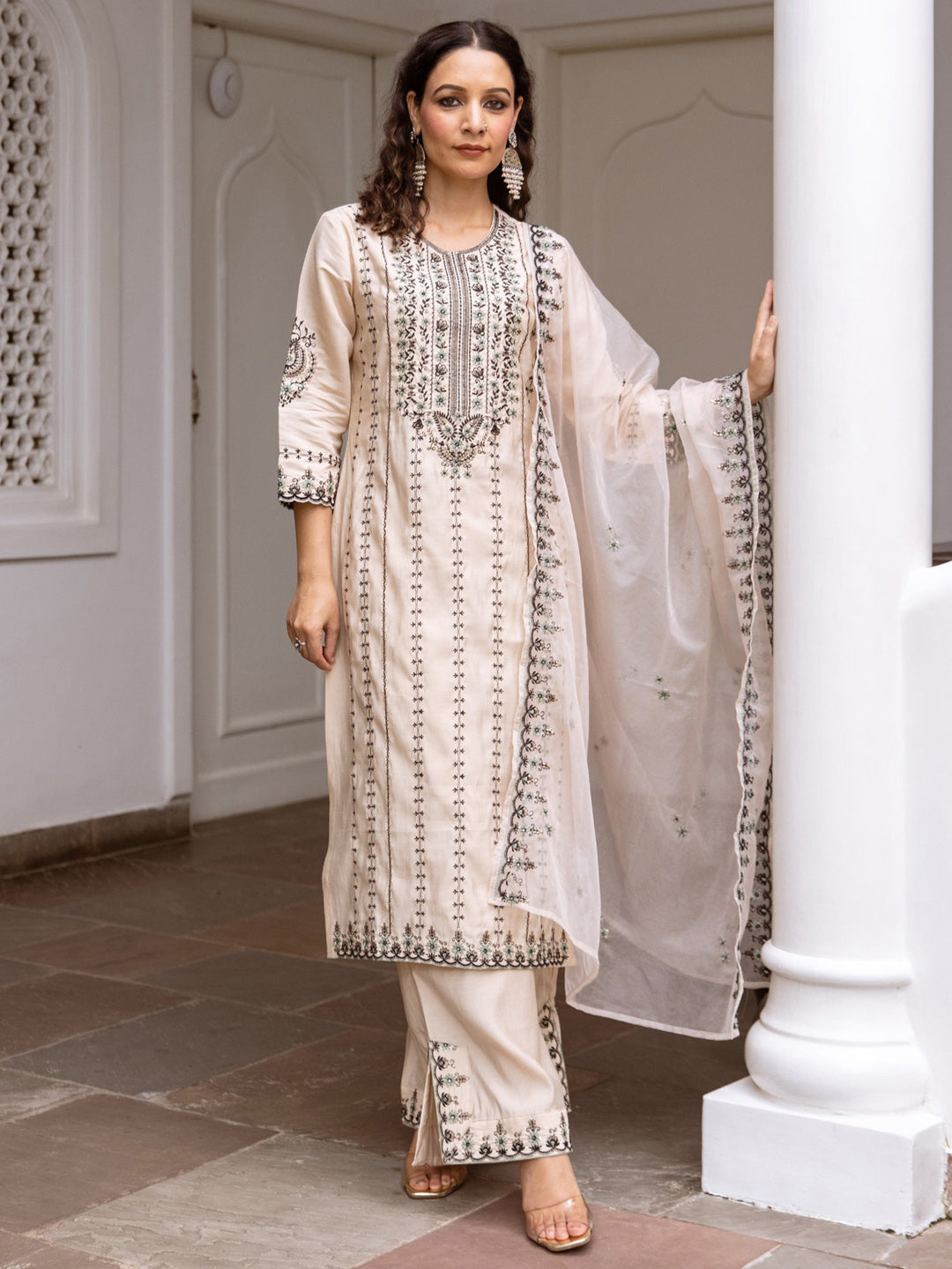 Indo Era Off White Embroidered Straight Kurta Trousers With Dupatta Set