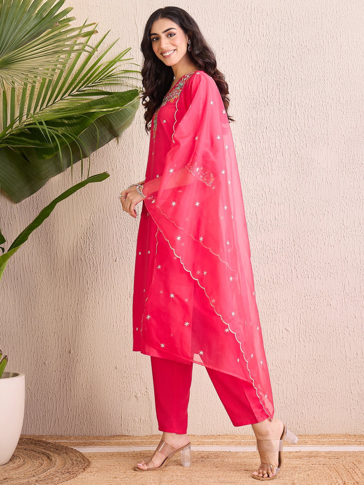 Ethnic Wear, Ethnic Dress, Valentine's Day, Valentine, Red valentine, Red Kurta sets, Red Dresses, Dress for Holi, Outfit ideas, New Dresses, Trending outfits, Valentine special, valentine week, valentine 2025, The Holiday, Dress ideas, Trusted Brands, New Clothing brands, Myntra, Mytra Dresses, Outfits, Women Outfits, Girls Outfits, Women Dresses, Women special, Girls Dresses, For Women, Gift Ideas, Libas Dresses, Wforwomen, The Loom, Janasya, Together AI, AI, Nature images, Nature, The month of love