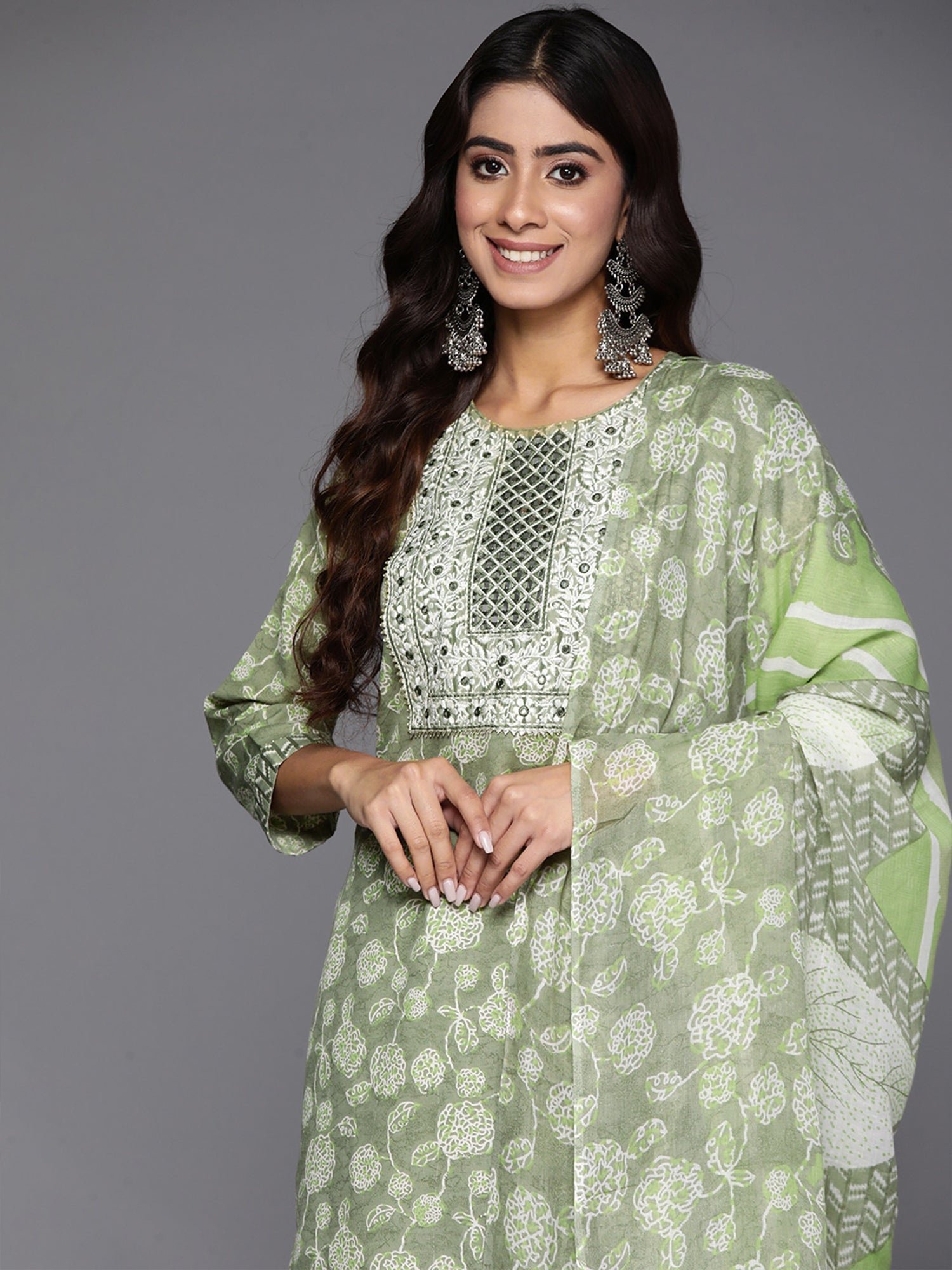 Suitsforwomen, womensuit, cottonsuits, partysuitsforwomen, dressforwomen, pakistanisuits, weddingsuits, womensuitsonline, myntrasuits, designersuitsforwomen, bestsuitforwomen, whitesuitsforwomen, clothingonlinesites, clothingbrand, RakshaBandhan, Newfashion, rakshabandhan gift, rakshabandhan suit, rakshabandhangiftsister, rakshabandhankurtaset, rakshabandhan dress for women, festive ethnic, festivekurtaset, festivesuits, casual wear women, partydresswomen, weddingkurtisforwomen, weddingwearsuit, libassuit