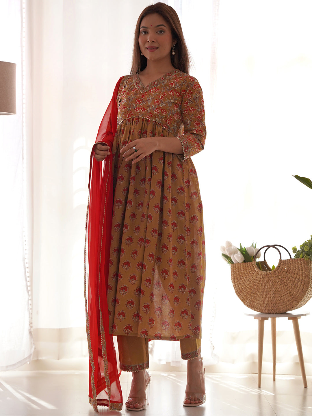 Suitsforwomen, womensuit, cottonsuits, partysuitsforwomen, dressforwomen, pakistanisuits, weddingsuits, womensuitsonline, myntrasuits, designersuitsforwomen, bestsuitforwomen, whitesuitsforwomen, clothingonlinesites, clothingbrand, RakshaBandhan, Newfashion, rakshabandhan gift, rakshabandhan suit, rakshabandhangiftsister, rakshabandhankurtaset, rakshabandhan dress for women, festive ethnic, festivekurtaset, festivesuits, casual wear women, partydresswomen, weddingkurtisforwomen, weddingwearsuit, libassuit