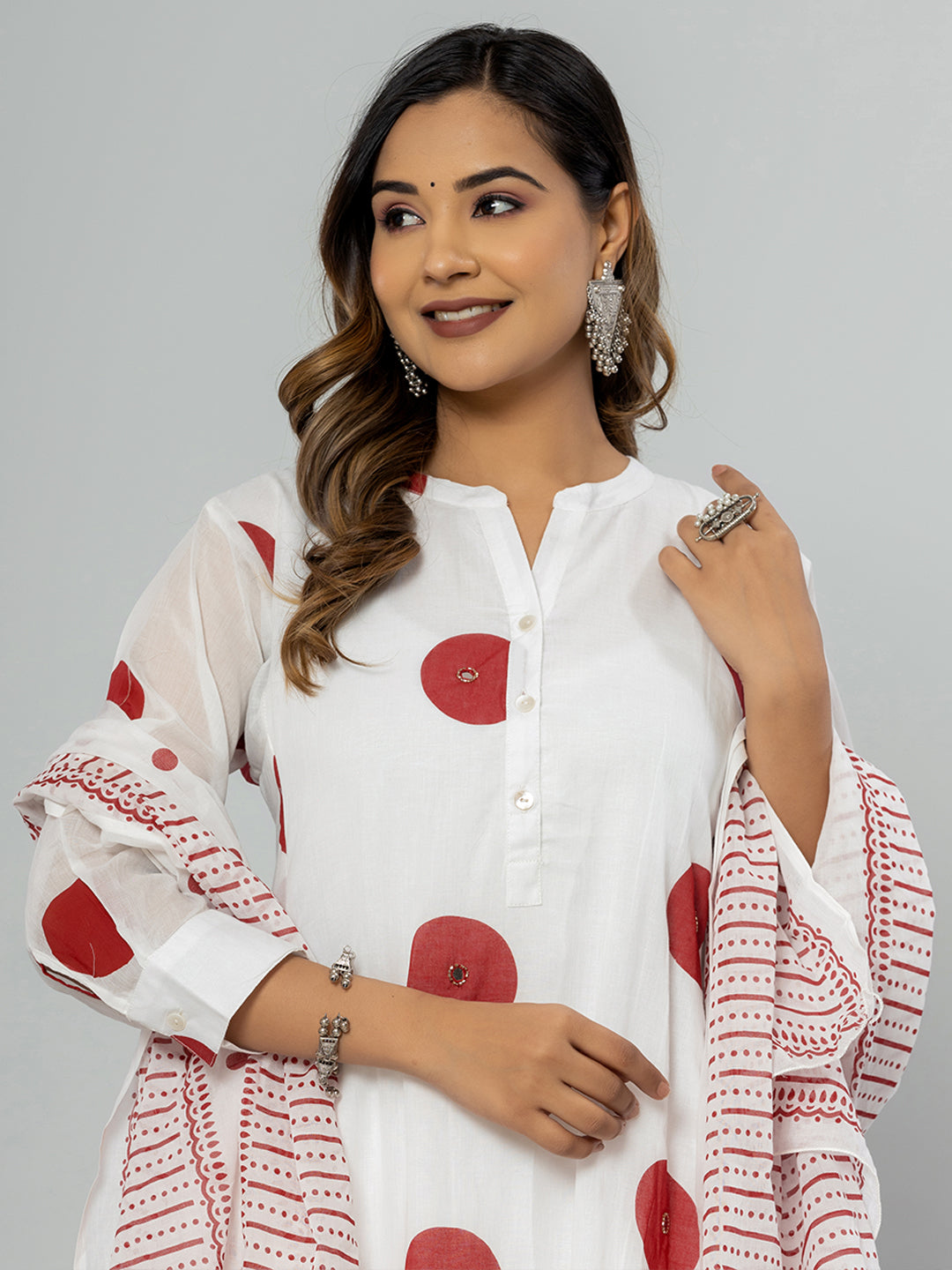 Suitsforwomen, womensuit, cottonsuits, partysuitsforwomen, dressforwomen, pakistanisuits, weddingsuits, womensuitsonline, myntrasuits, designersuitsforwomen, bestsuitforwomen, whitesuitsforwomen, clothingonlinesites, clothingbrand, RakshaBandhan, Newfashion, rakshabandhan gift, rakshabandhan suit, rakshabandhangiftsister, rakshabandhankurtaset, rakshabandhan dress for women, festive ethnic, festivekurtaset, festivesuits, casual wear women, partydresswomen, weddingkurtisforwomen, weddingwearsuit, libassuit