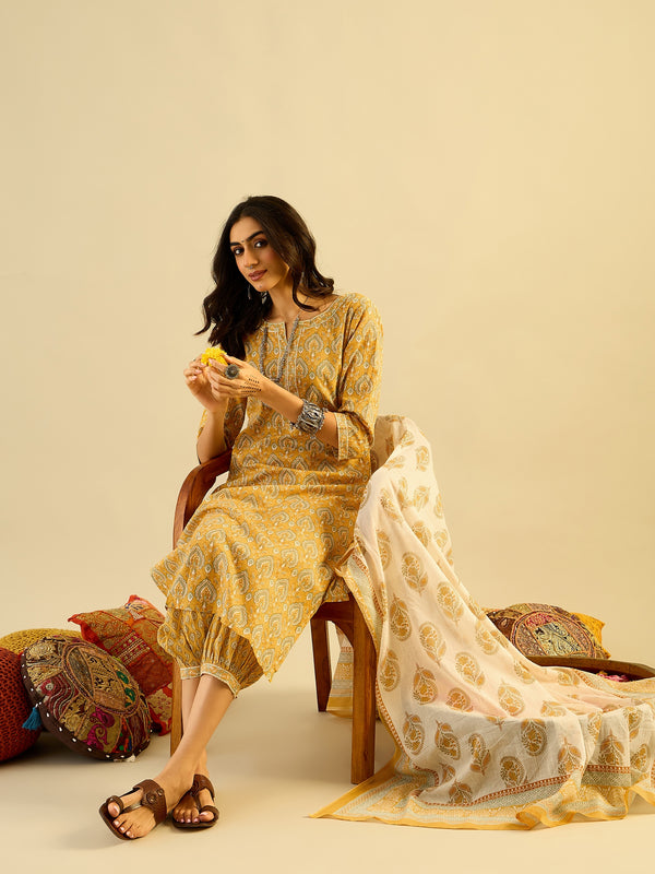 Ethnic Wear, Ethnic Dress, Valentine's Day, Valentine, Red valentine, Red Kurta sets, Red Dresses, Dress for Holi, Outfit ideas, New Dresses, Trending outfits, Valentine special, valentine week, valentine 2025, The Holiday, Dress ideas, Trusted Brands, New Clothing brands, Myntra, Mytra Dresses, Outfits, Women Outfits, Girls Outfits, Women Dresses, Women special, Girls Dresses, For Women, Gift Ideas, Libas Dresses, Wforwomen, The Loom, Janasya, Together AI, AI, Nature images, Nature, The month of love