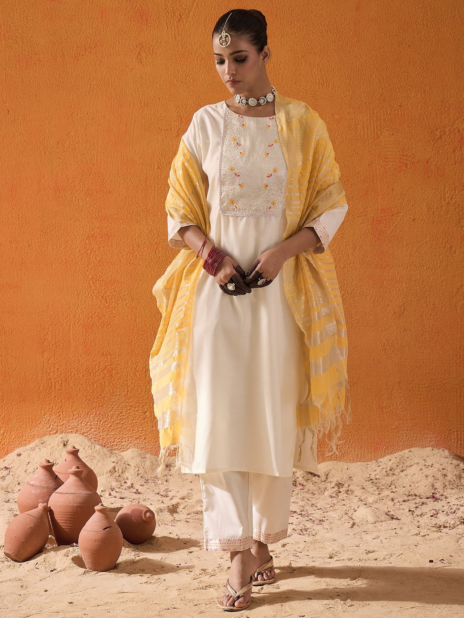 Holi, Id-ul-Fitr  ,Gudi Padwa  ,Maha Shivaratri ,Dresses for holi ,Pakistani suits ,Holi outfit ,Kurta sets with dupatta ,Anarkali suits ,Printed maxi dresses, Indo-western dresses ,Cotton Dress ,Floral Dress, Ethnic Wear, Ethnic Dresses, Red suits, Suits, Kurtas, Myntra Finds, New Designs, New Arrivals, Trending Dress, Ethnic Look, Bridal look, aacho, Love season, Libas, Aurelia, indya, Shalwar kameez, Salwar, Sword, Sherwani, Teal, Crop top, Anarkali, Floral design,