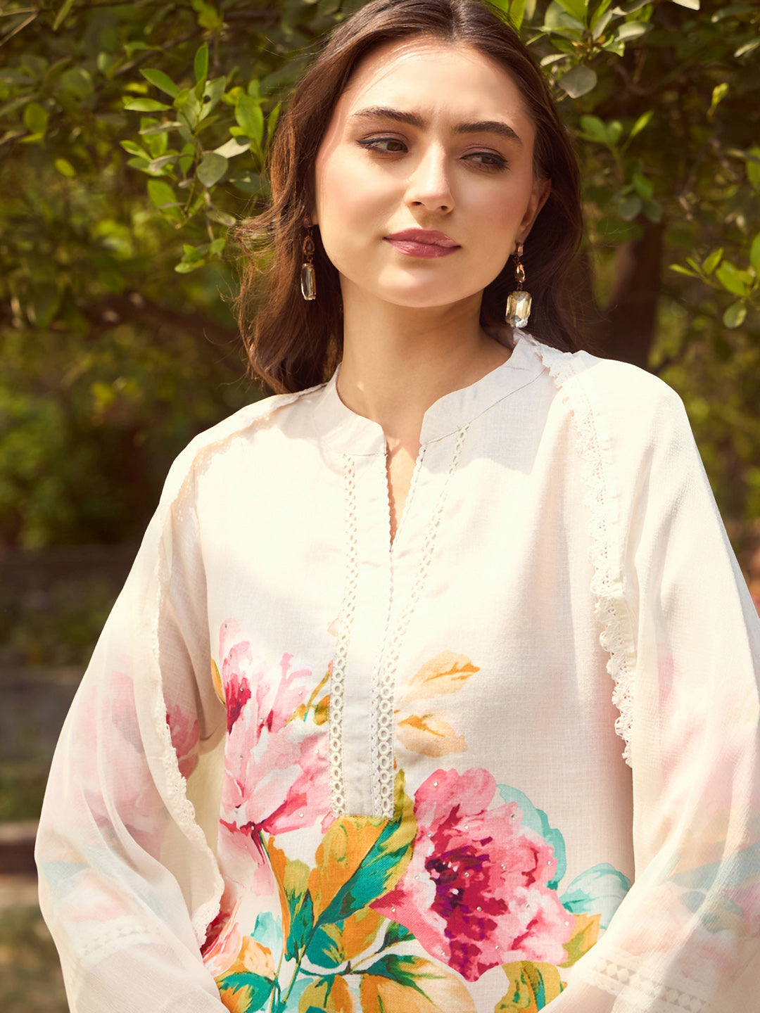 Holi, Id-ul-Fitr  ,Gudi Padwa  ,Maha Shivaratri ,Dresses for holi ,Pakistani suits ,Holi outfit ,Kurta sets with dupatta ,Anarkali suits ,Printed maxi dresses, Indo-western dresses ,Cotton Dress ,Floral Dress, Ethnic Wear, Ethnic Dresses, Red suits, Suits, Kurtas, Myntra Finds, New Designs, New Arrivals, Trending Dress, Ethnic Look, Bridal look, aacho, Love season, Libas, Aurelia, indya, Shalwar kameez, Salwar, Sword, Sherwani, Teal, Crop top, Anarkali, Floral design,