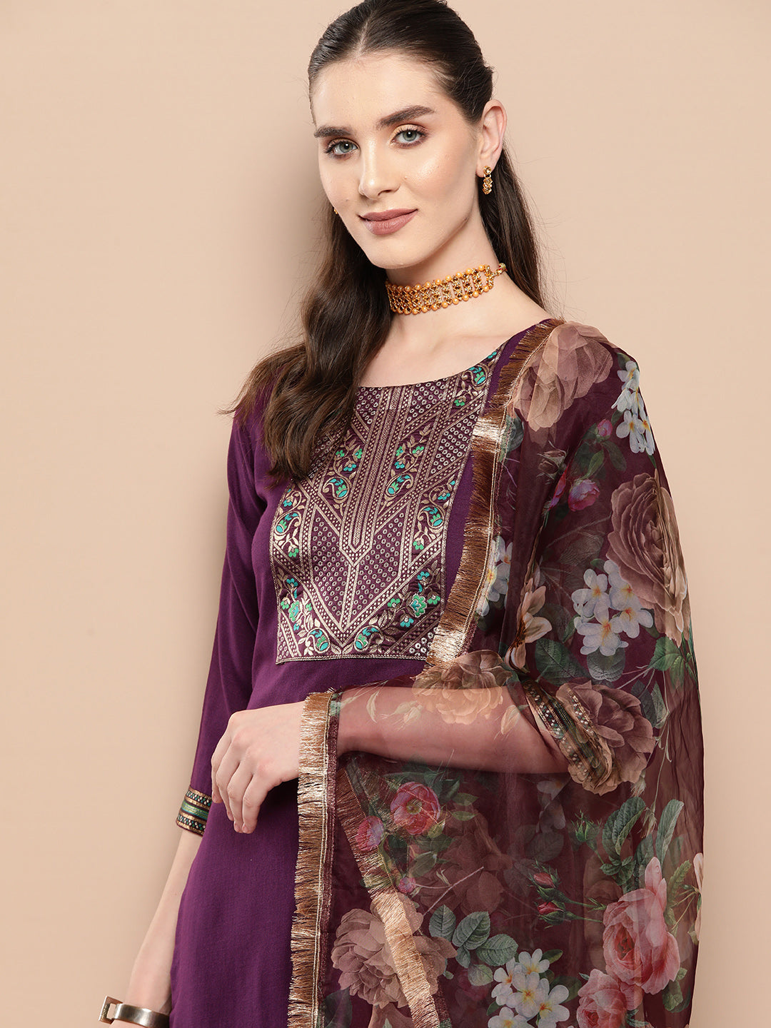 Holi, Id-ul-Fitr  ,Gudi Padwa  ,Maha Shivaratri ,Dresses for holi ,Pakistani suits ,Holi outfit ,Kurta sets with dupatta ,Anarkali suits ,Printed maxi dresses, Indo-western dresses ,Cotton Dress ,Floral Dress, Ethnic Wear, Ethnic Dresses, Red suits, Suits, Kurtas, Myntra Finds, New Designs, New Arrivals, Trending Dress, Ethnic Look, Bridal look, aacho, Love season, Libas, Aurelia, indya, Shalwar kameez, Salwar, Sword, Sherwani, Teal, Crop top, Anarkali, Floral design,