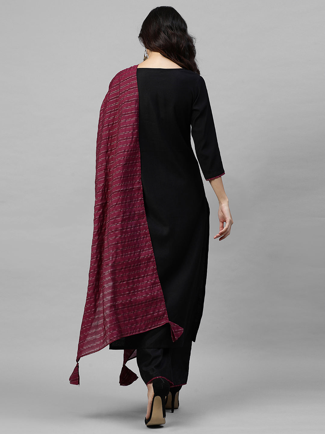 Suitsforwomen, womensuit, cottonsuits, partysuitsforwomen, dressforwomen, pakistanisuits, weddingsuits, womensuitsonline, myntrasuits, designersuitsforwomen, bestsuitforwomen, whitesuitsforwomen, clothingonlinesites, clothingbrand, RakshaBandhan, Newfashion, rakshabandhan gift, rakshabandhan suit, rakshabandhangiftsister, rakshabandhankurtaset, rakshabandhan dress for women, festive ethnic, festivekurtaset, festivesuits, casual wear women, partydresswomen, weddingkurtisforwomen, weddingwearsuit, libassuit