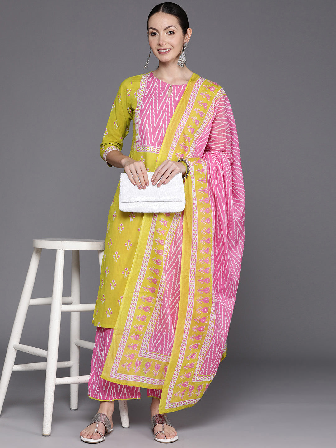 Holi, Id-ul-Fitr  ,Gudi Padwa  ,Maha Shivaratri ,Dresses for holi ,Pakistani suits ,Holi outfit ,Kurta sets with dupatta ,Anarkali suits ,Printed maxi dresses, Indo-western dresses ,Cotton Dress ,Floral Dress, Ethnic Wear, Ethnic Dresses, Red suits, Suits, Kurtas, Myntra Finds, New Designs, New Arrivals, Trending Dress, Ethnic Look, Bridal look, aacho, Love season, Libas, Aurelia, indya, Shalwar kameez, Salwar, Sword, Sherwani, Teal, Crop top, Anarkali, Floral design,