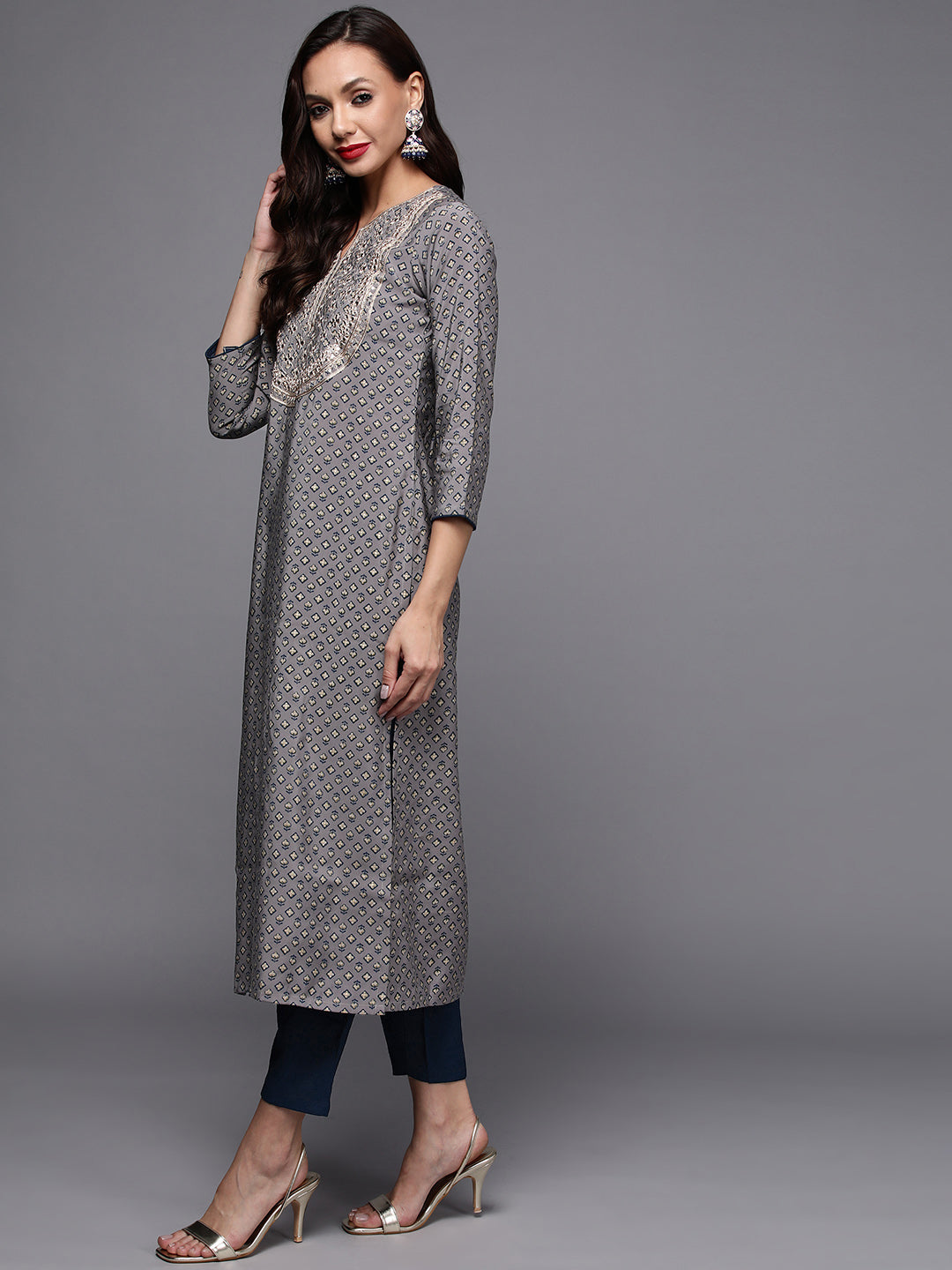 Suitsforwomen, womensuit, cottonsuits, partysuitsforwomen, dressforwomen, pakistanisuits, weddingsuits, womensuitsonline, myntrasuits, designersuitsforwomen, bestsuitforwomen, whitesuitsforwomen, clothingonlinesites, clothingbrand, RakshaBandhan, Newfashion, rakshabandhan gift, rakshabandhan suit, rakshabandhangiftsister, rakshabandhankurtaset, rakshabandhan dress for women, festive ethnic, festivekurtaset, festivesuits, casual wear women, partydresswomen, weddingkurtisforwomen, weddingwearsuit, libassuit