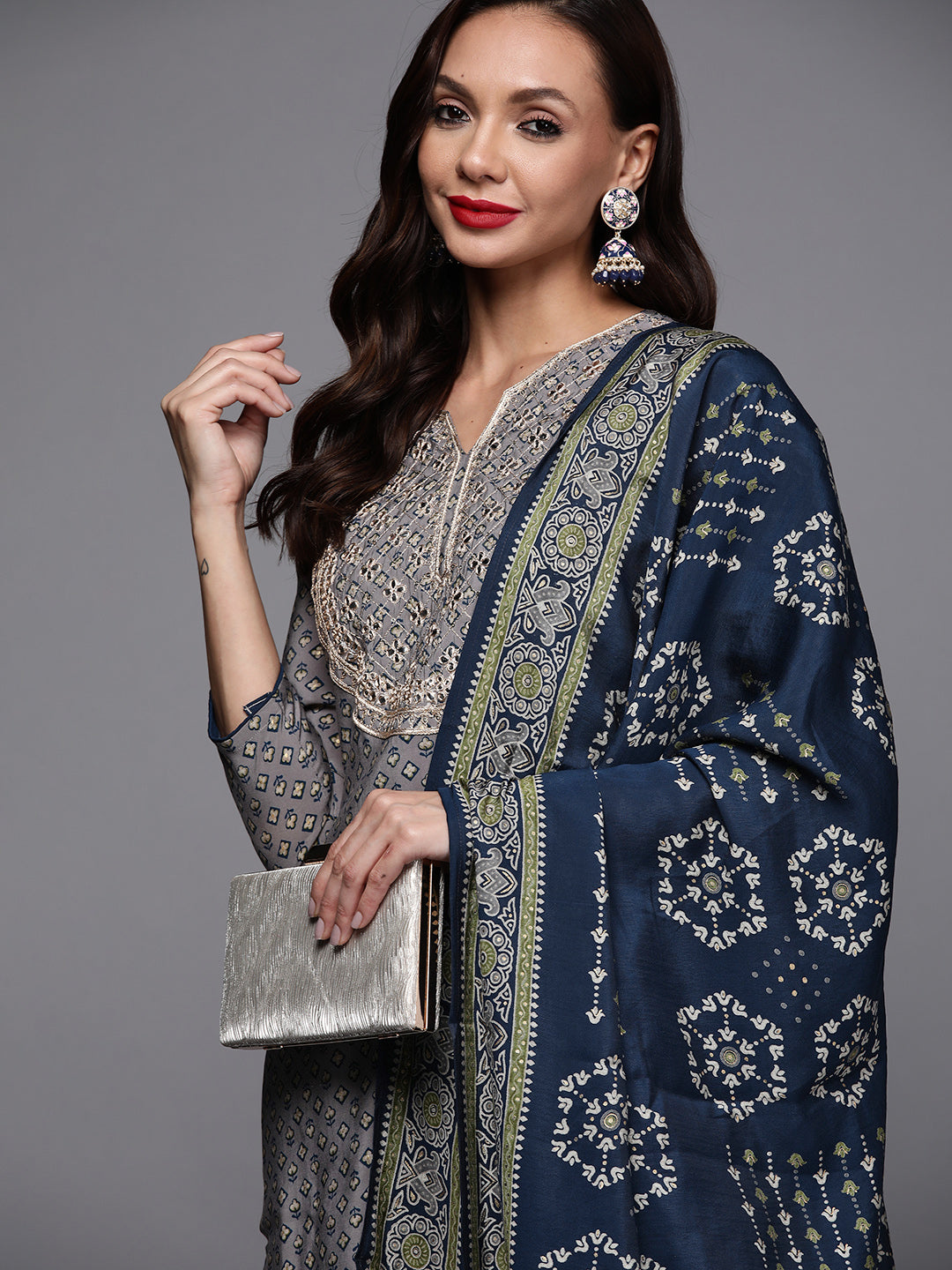 Suitsforwomen, womensuit, cottonsuits, partysuitsforwomen, dressforwomen, pakistanisuits, weddingsuits, womensuitsonline, myntrasuits, designersuitsforwomen, bestsuitforwomen, whitesuitsforwomen, clothingonlinesites, clothingbrand, RakshaBandhan, Newfashion, rakshabandhan gift, rakshabandhan suit, rakshabandhangiftsister, rakshabandhankurtaset, rakshabandhan dress for women, festive ethnic, festivekurtaset, festivesuits, casual wear women, partydresswomen, weddingkurtisforwomen, weddingwearsuit, libassuit