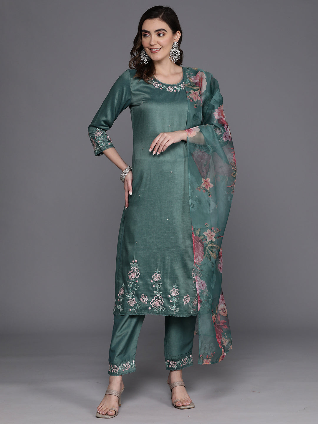 Suitsforwomen, womensuit, cottonsuits, partysuitsforwomen, dressforwomen, pakistanisuits, weddingsuits, womensuitsonline, myntrasuits, designersuitsforwomen, bestsuitforwomen, whitesuitsforwomen, clothingonlinesites, clothingbrand, RakshaBandhan, Newfashion, rakshabandhan gift, rakshabandhan suit, rakshabandhangiftsister, rakshabandhankurtaset, rakshabandhan dress for women, festive ethnic, festivekurtaset, festivesuits, casual wear women, partydresswomen, weddingkurtisforwomen, weddingwearsuit, libassuit