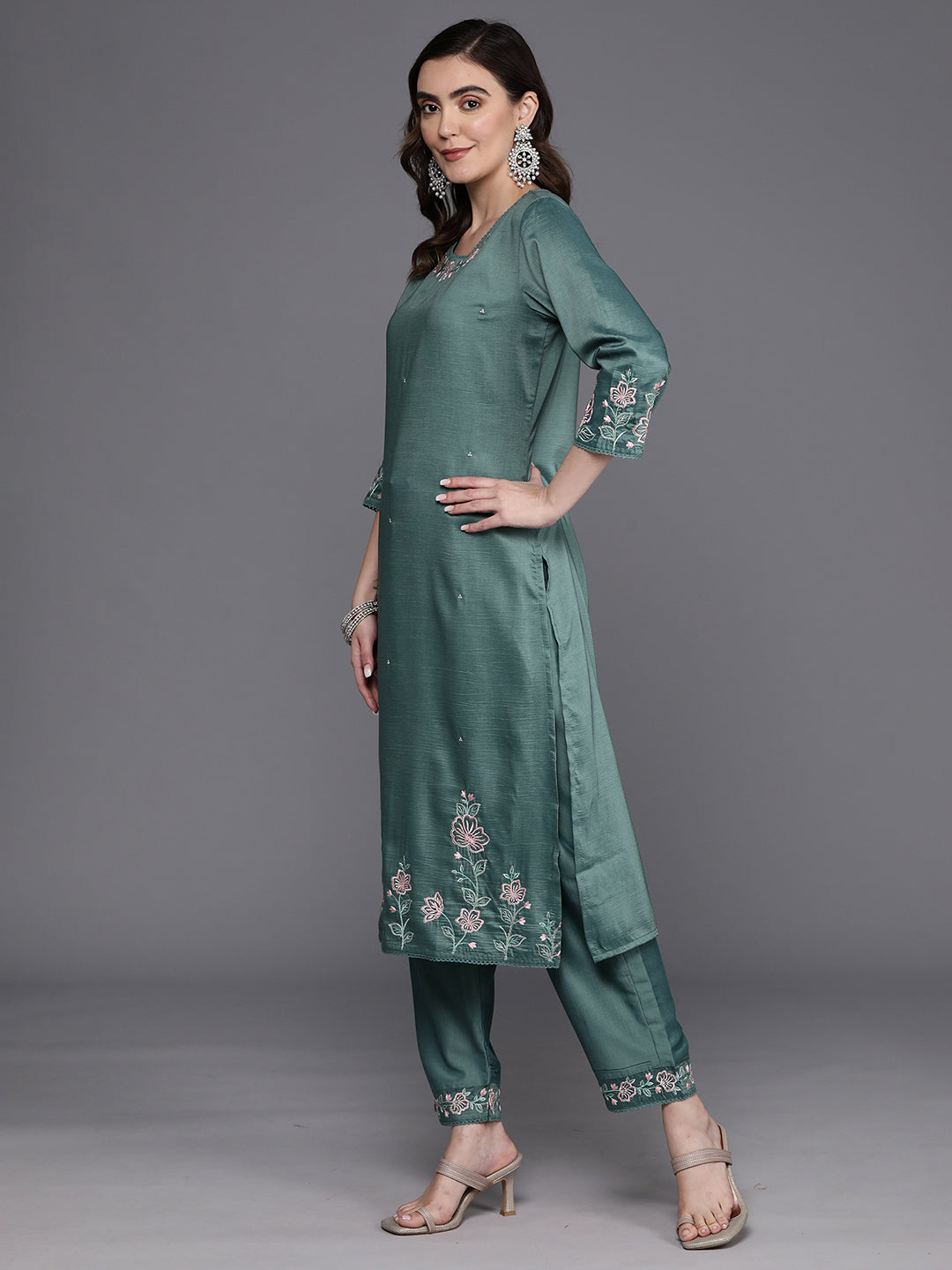 Suitsforwomen, womensuit, cottonsuits, partysuitsforwomen, dressforwomen, pakistanisuits, weddingsuits, womensuitsonline, myntrasuits, designersuitsforwomen, bestsuitforwomen, whitesuitsforwomen, clothingonlinesites, clothingbrand, RakshaBandhan, Newfashion, rakshabandhan gift, rakshabandhan suit, rakshabandhangiftsister, rakshabandhankurtaset, rakshabandhan dress for women, festive ethnic, festivekurtaset, festivesuits, casual wear women, partydresswomen, weddingkurtisforwomen, weddingwearsuit, libassuit