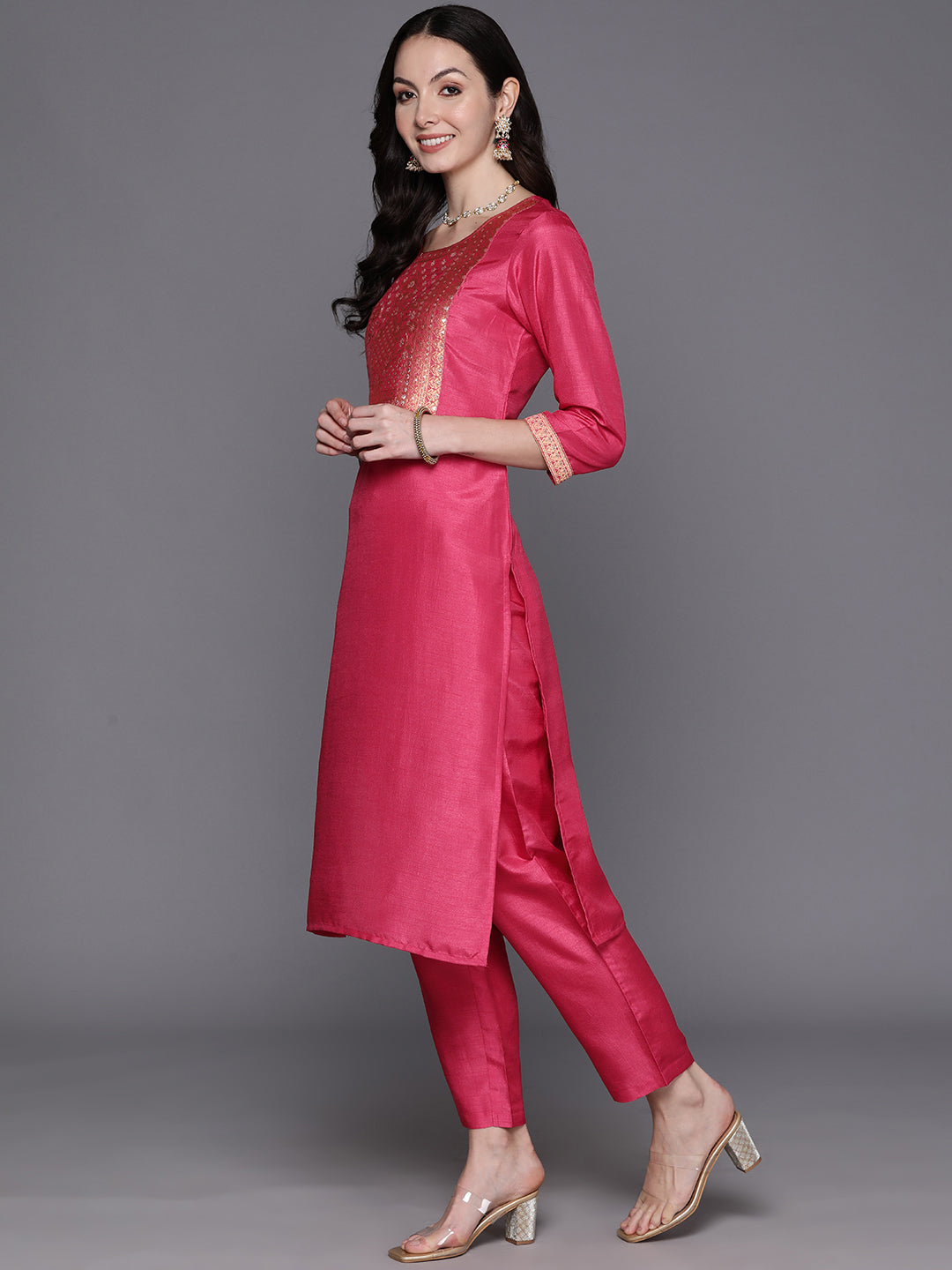 holi outfit for women, holi outfit ideas, holi outfit for men, holi outfit for girls, holi outfit for baby girl, holi outfit for baby boy, holi outfit pinterest, holi outfit ideas men, holi outfits for kids, Eid Outfits, Eid Collection, New Kurta Sets, Salwar Suits for Eid, women's day outfit ideas, women's day outfits, Co-Ords, V-Neck dresses, Round Neck suits, Cotton Kurta Sets, Heavy Outfits For Eid, Pakistani Outfits, Pakistani Kurta Sets, Pakistani Dresses for women