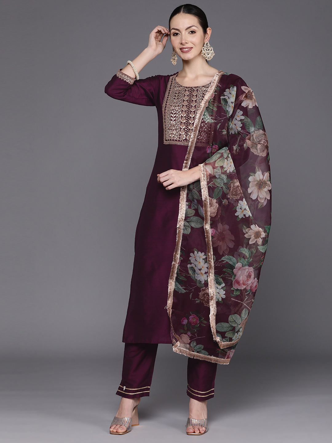 Holi, Id-ul-Fitr  ,Gudi Padwa  ,Maha Shivaratri ,Dresses for holi ,Pakistani suits ,Holi outfit ,Kurta sets with dupatta ,Anarkali suits ,Printed maxi dresses, Indo-western dresses ,Cotton Dress ,Floral Dress, Ethnic Wear, Ethnic Dresses, Red suits, Suits, Kurtas, Myntra Finds, New Designs, New Arrivals, Trending Dress, Ethnic Look, Bridal look, aacho, Love season, Libas, Aurelia, indya, Shalwar kameez, Salwar, Sword, Sherwani, Teal, Crop top, Anarkali, Floral design,