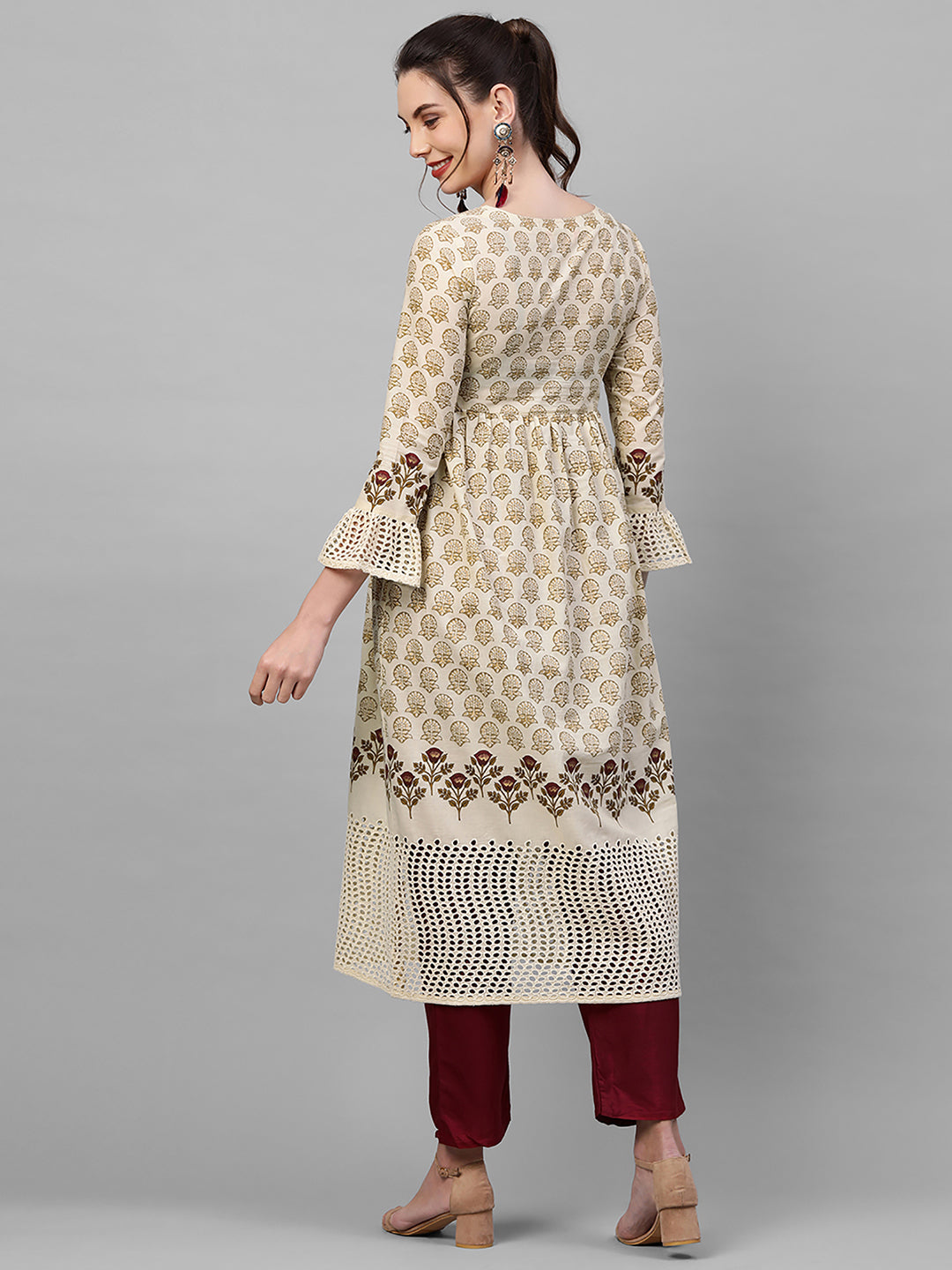 Suitsforwomen, womensuit, cottonsuits, partysuitsforwomen, dressforwomen, pakistanisuits, weddingsuits, womensuitsonline, myntrasuits, designersuitsforwomen, bestsuitforwomen, whitesuitsforwomen, clothingonlinesites, clothingbrand, RakshaBandhan, Newfashion, rakshabandhan gift, rakshabandhan suit, rakshabandhangiftsister, rakshabandhankurtaset, rakshabandhan dress for women, festive ethnic, festivekurtaset, festivesuits, casual wear women, partydresswomen, weddingkurtisforwomen, weddingwearsuit, libassuit